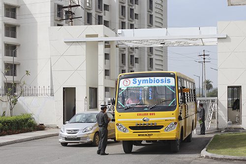 symbiosis-indore-bus-checking
